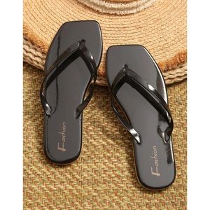 letter graphic flip flops